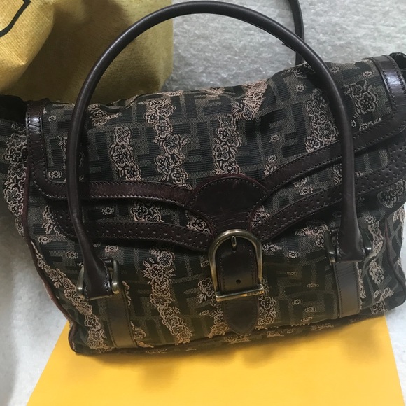 FENDI SATCHEL - Picture 2 of 6